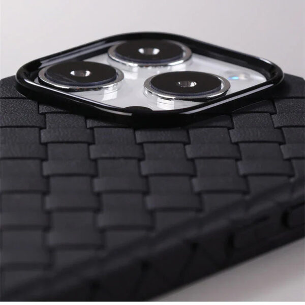 Iphone Woveen Back Case - Image 3